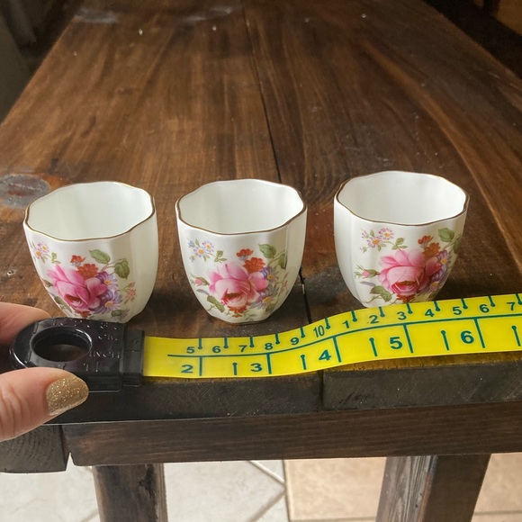 Royal Crown Derby “Derby Posies” Egg Cup Trio. Gold trim. Circa 1950s China - Picture 9 of 17